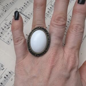 Elegant White Oval Ring Large Statement Ring Sizs 6